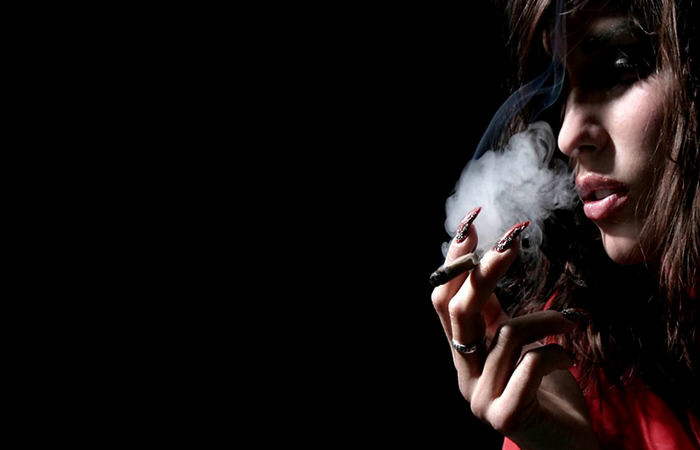 Почему ведьме вредно курить